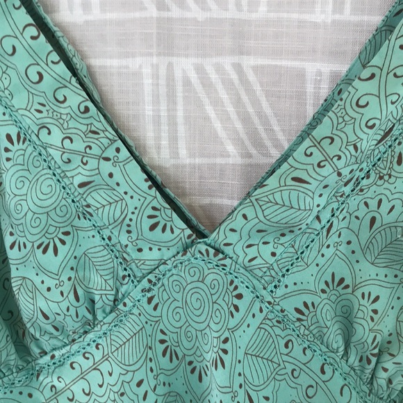 100% Silk NY&CO Top - Picture 5 of 10